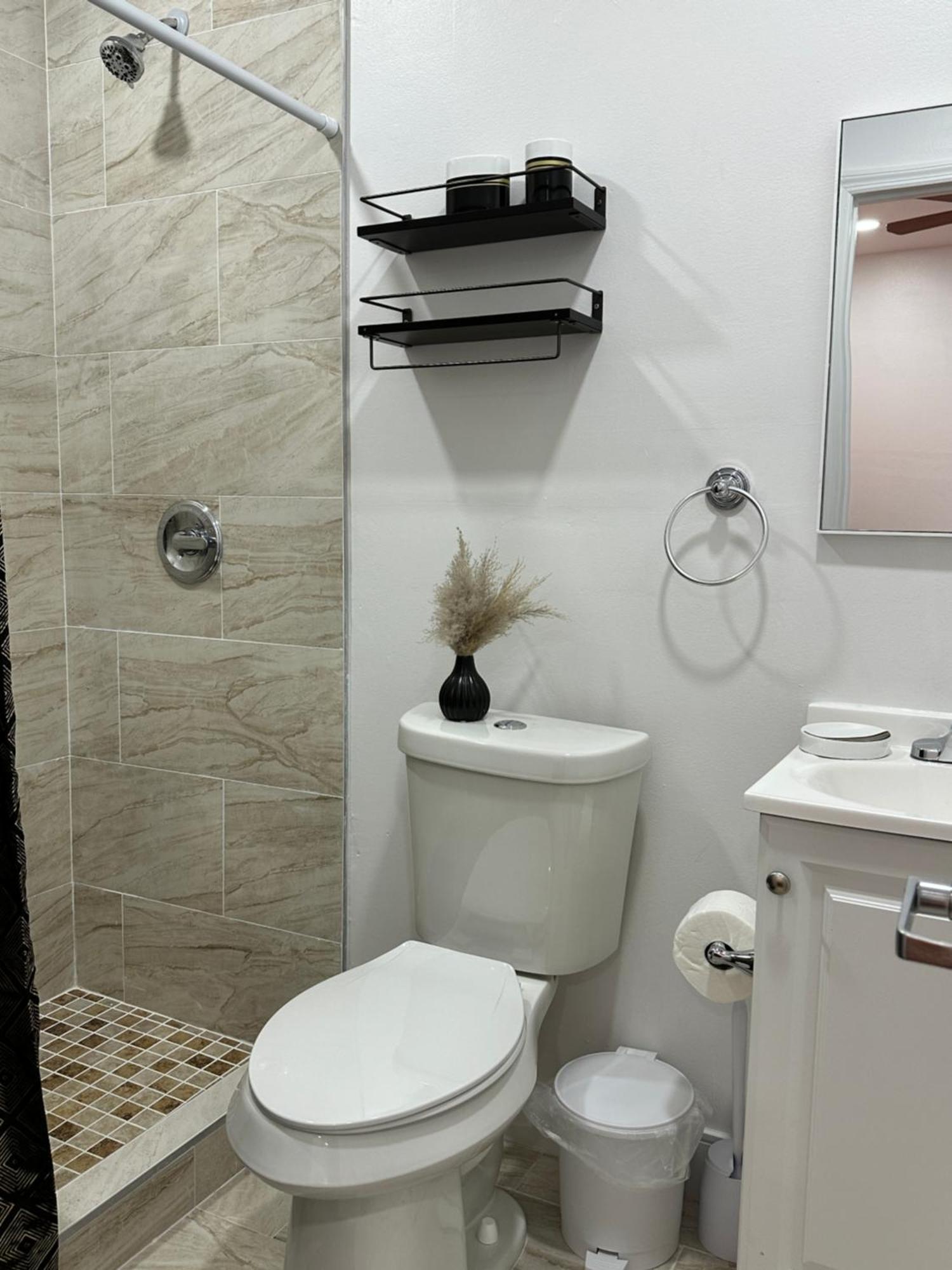 Cozy And Centric Apartment Cape Coral Exteriér fotografie